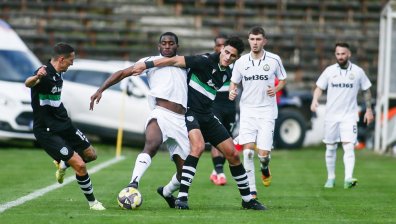 "Славия" и "Черно море" с нулево равенство в София