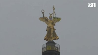 Активисти от "Грийнпийс" проведоха акция срещу мръсния въздух