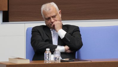 Дечев в НС за "Петрохан": Уплашени хора ме атакуват, за да не науча истината