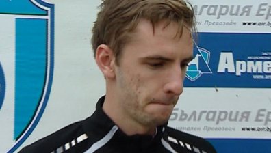 Талантът Бижев подписа с Черно море