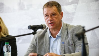 Ивайло Ивков: "Левски" все още не е напълно спасен