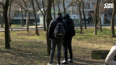 16-годишно момче се простреля в слепоочието с газов пистолет при опит за селфи