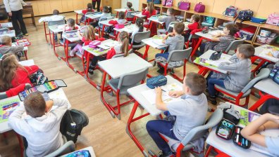 След 7 клас децата са твърде малки, за да вземат решение накъде да продължат