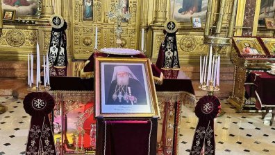 И в Истанбул почетоха паметта на патриарх Неофит