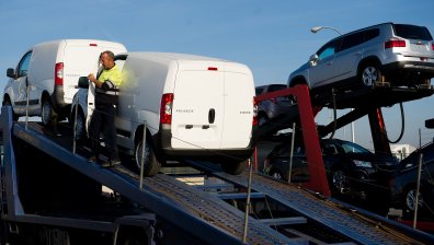Българският бизнес е втори в ЕС по инвестиции в нови товарни коли