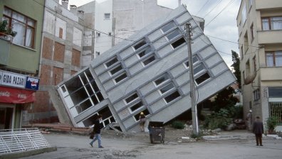 Земетресение с магнитуд 5.7 в Източна Турция