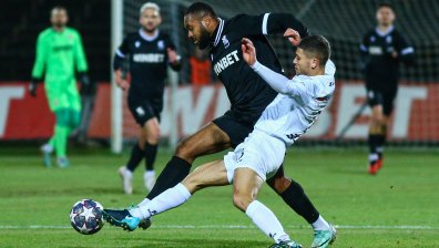 ЦСКА надигра "Славия" и се класира за 1/4-финалите за Купата