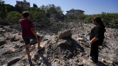 Трима души загинаха при израелски атаки в Ливан