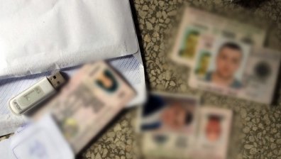 Слагат чип с електронно ЕГН в новите лични карти