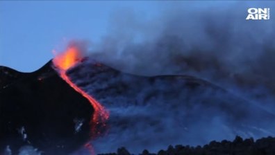 Етна радва сицилианци с необичаен пейзаж
