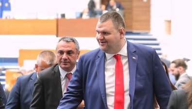 Делян Пеевски е водач на листата в Благоевград и Хасково