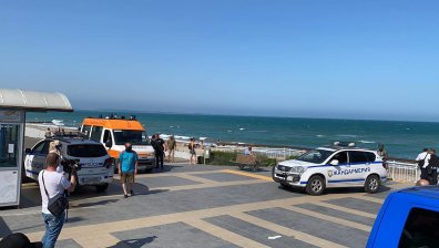 Децата, удавили се в Бургас, скочили в морето заради облог от 20 лева