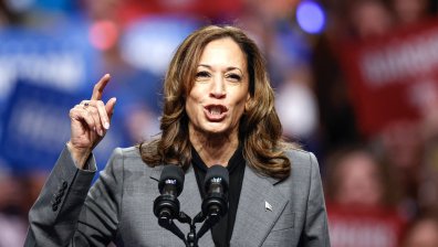 Камала Харис обяви Доналд Тръмп за заплаха за живота на жените