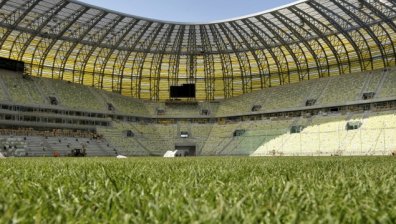 Футболът ще претърпи загуби от над 9 млрд. евро заради коронавируса