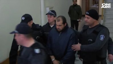 Оставиха в ареста барикадиралия се в Орешник