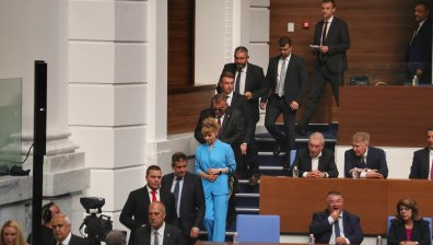 Заявките на партиите в новия парламент не вдъхват оптимизъм