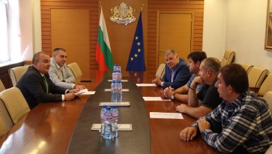 МЗХ слага таван на заплатите на шефовете в държавните гори