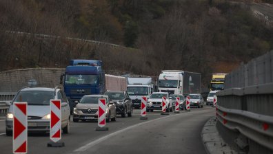 На фона на ремонти: 600 000 души на път, КАТ се готви за натоварен трафик