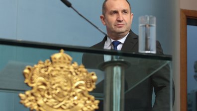 Решено: Управляващото мнозинство ще отхвърли ветото на Радев върху ИК