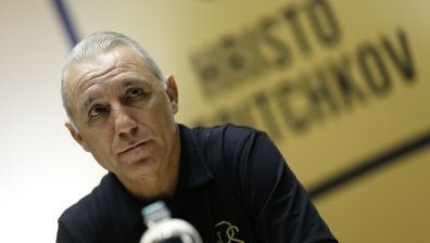 Стоичков плаче по телефона на Вежди Рашидов: Върни се, хората те обичат!