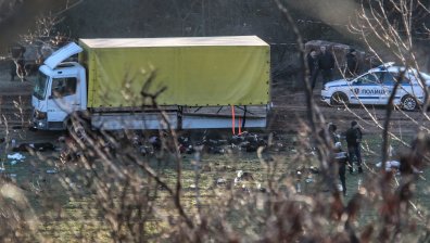 Мигрантите от Лoкорско загинали бавно и мъчително, задушавали се около час