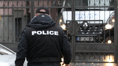 Полицай стреля неволно в София, започна спешна проверка