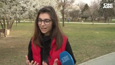 Доброто съществува! Тийнейджърка създаде лонгборд за хора с увреждания