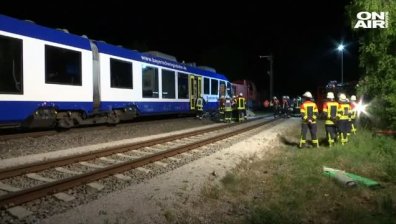 Двама загинали и 14 ранени при жп катастрофа в Германия