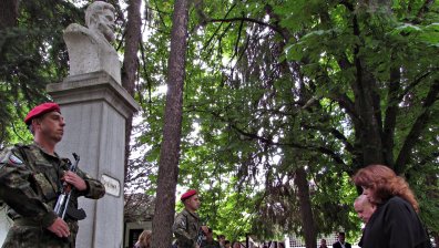 Вицепрезидентът Йотова: Ботев ни завеща свобода, независимост и достойнство