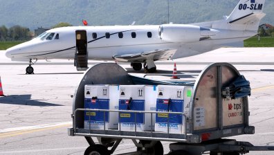 ЕС започна да доставя ваксини на страните от Западните Балкани