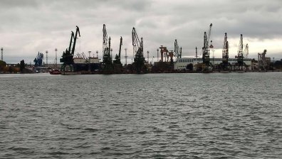 Отново удариха кораб с дронoве в Черно море - на 18 мили от Бяла