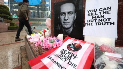 Майката и жената на Навални с настоявания пред Путин и ЕС