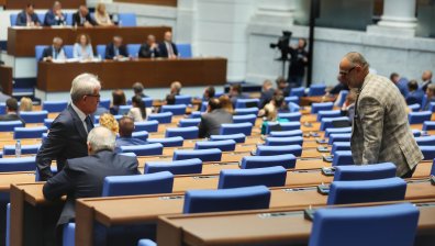 Ще има ли извънредно заседание на НС, липсват пет депутатски гласа за кворум