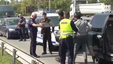 Опасно бягство: Сирийски мигранти се криха от полицаи в езеро в Бургас