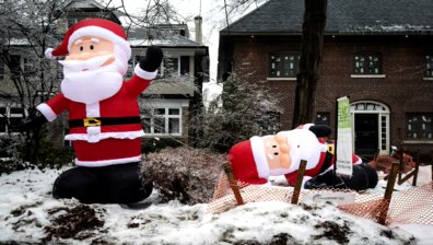 Снежна буря вледени Канада и САЩ