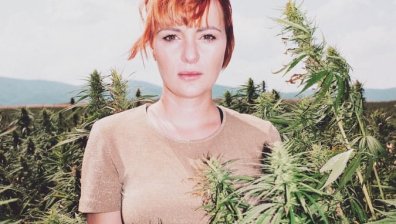 Рут Колева възмутена: Притежанието на марихуана трябва да е легално