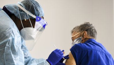 2/3 в ЕС са напълно ваксинирани: Малта е първенец, България е на дъното в класацията