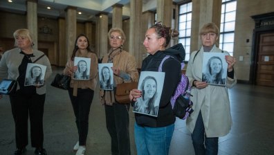 Съдът заседава по делото за смъртта на Евгения