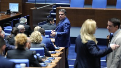 "Продължаваме промяната": Загърбваме партийното его и избираме председател на НС