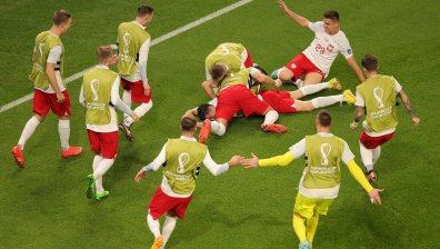 Полша приземи Саудитска Арабия: 2:0 за Левандовски и компания