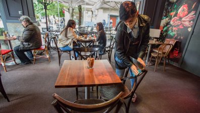 Хотелиери и ресторантьори виждат в Мартин Захариев спасител на бранша