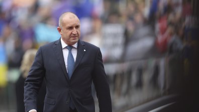 Радев: Крайно време е да намерим изход от тази политическа криза!