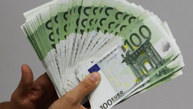 Нов план: България се прицели във въвеждането на еврото от 1 януари 2025 г.