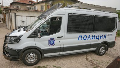 Възрастен мъж преби друг до смърт с гаечен ключ в Стара Загора