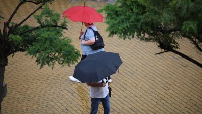 Валежи и температури до 30 градуса днес, нова гореща вълна от понеделник