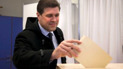 Евроскептици печелят изборите в Исландия