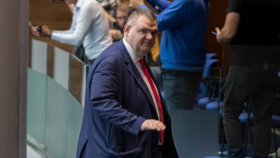 Пеевски: "ДПС-Ново начало" не уважи клетвата на кабинета "Йотова-Сорос-Петрохан"