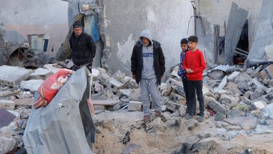 Израел засилва атаките срещу "Хамас" след провала на примирието