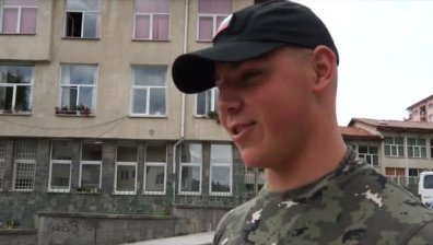 Смолянският абитуриент - освободен, автоматът му - бутафорен