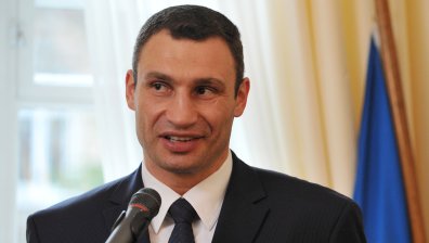 Кличко предупреди жителите на Киев: Подгответе се за прекъсване на тока до пролетта